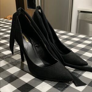 Express black heels size 8